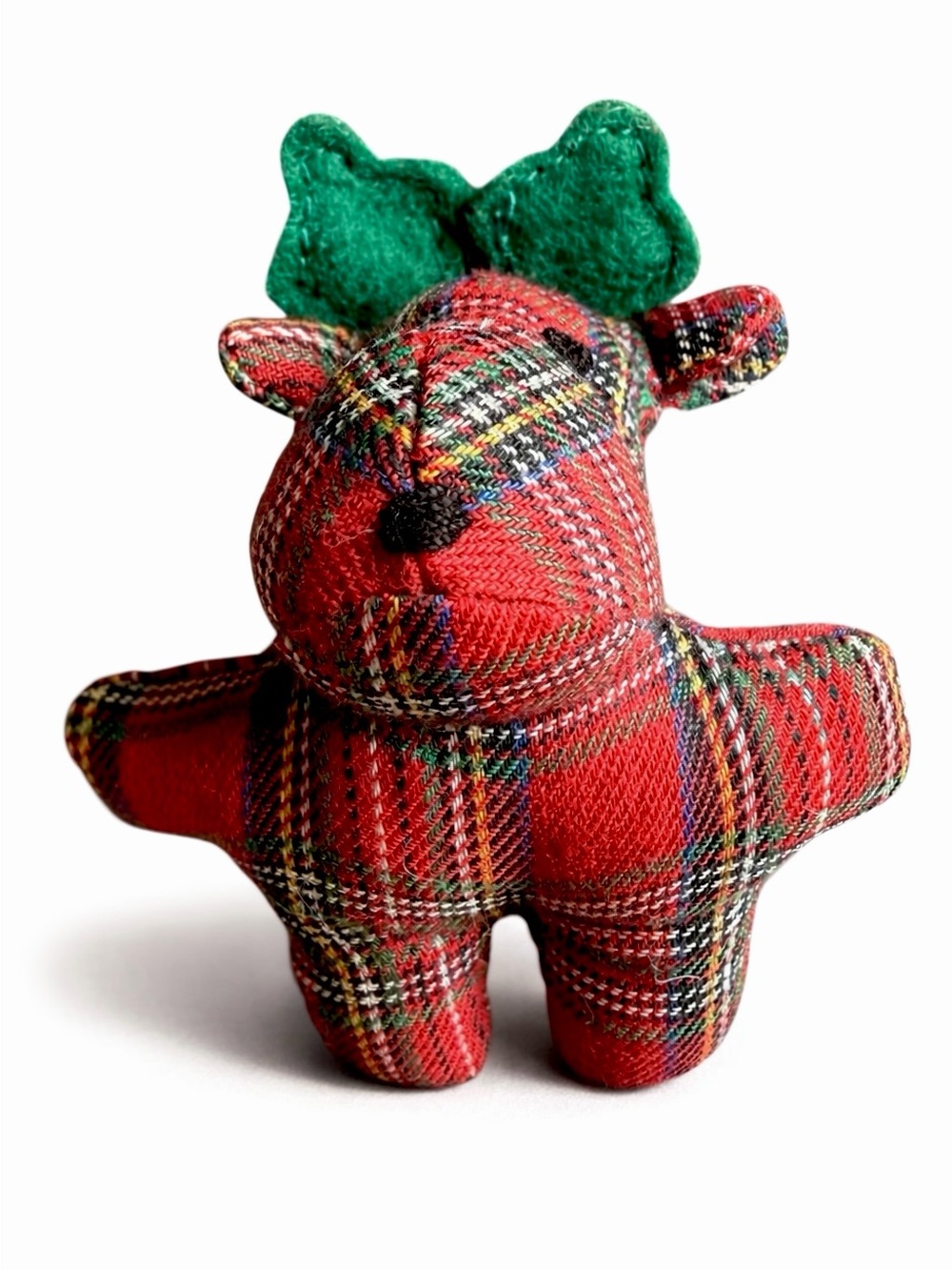 Reindeer Lapel Pin Stuffed Red & Green Tartan Plaid Christmas Holiday Vtg Brooch
